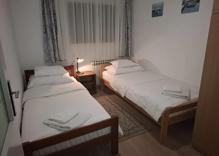Apartments Maximir